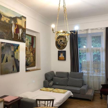 Gutsa Artists Mini-Hotel Tbilisi Eksteriør billede