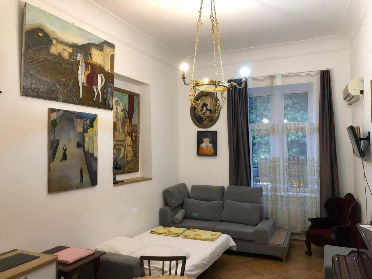 Gutsa Artists Mini-Hotel Tbilisi Eksteriør billede