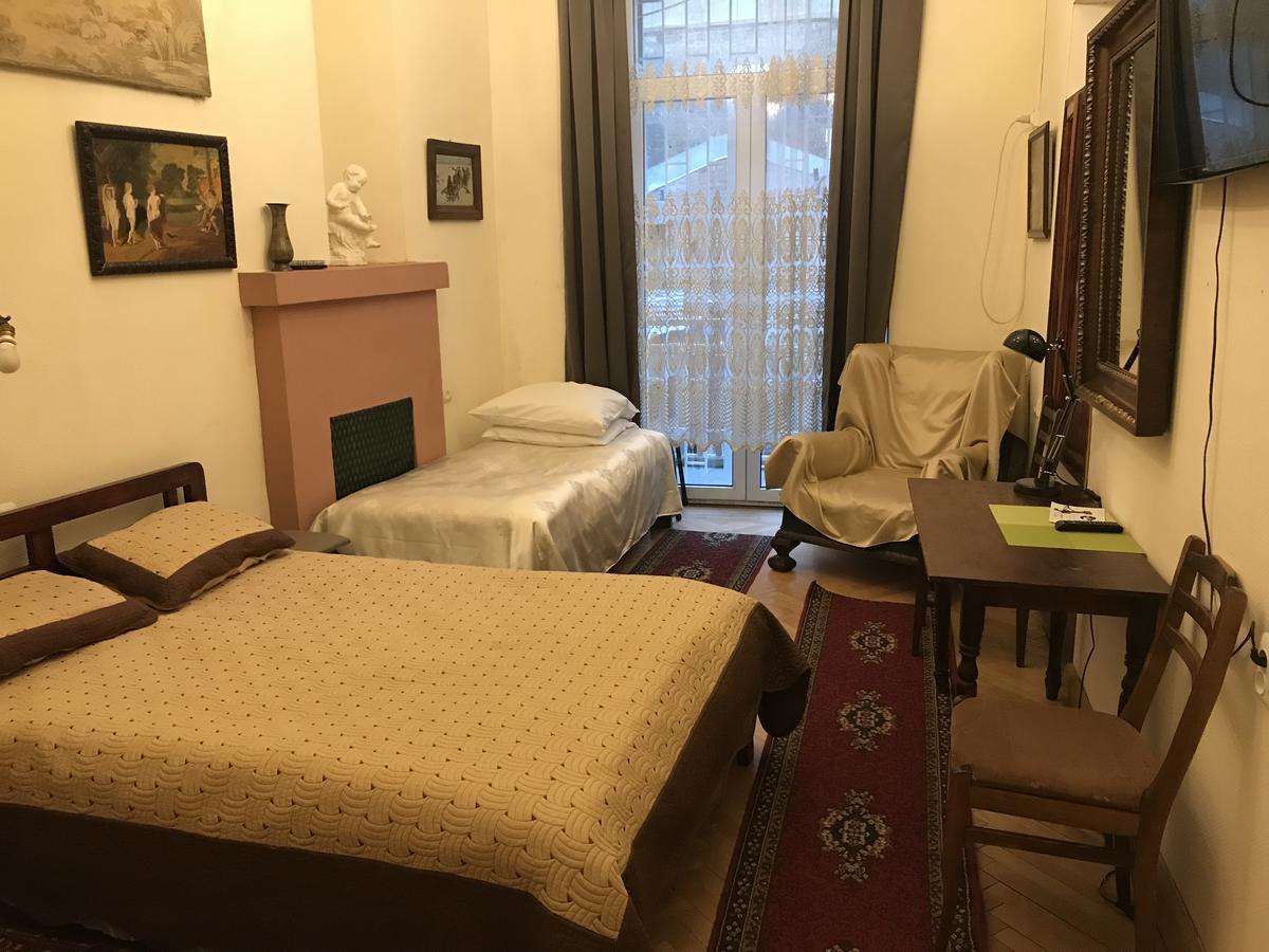 Gutsa Artists Mini-Hotel Tbilisi Eksteriør billede