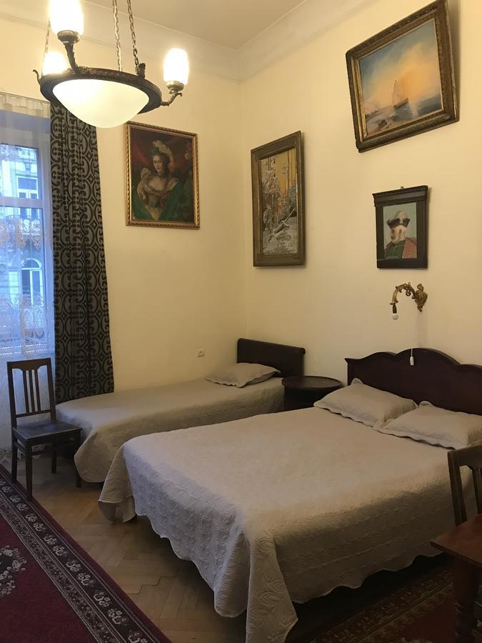 Gutsa Artists Mini-Hotel Tbilisi Eksteriør billede