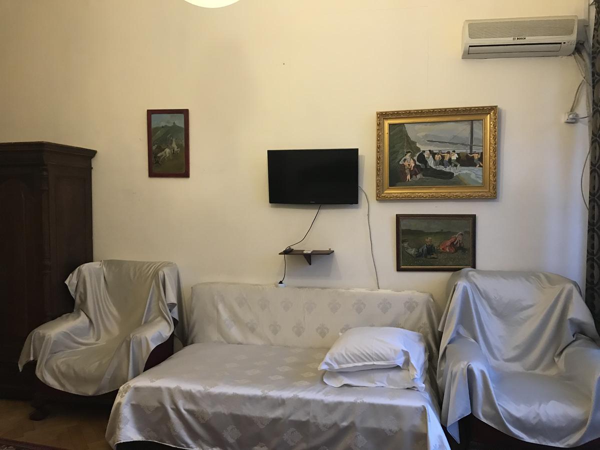 Gutsa Artists Mini-Hotel Tbilisi Eksteriør billede