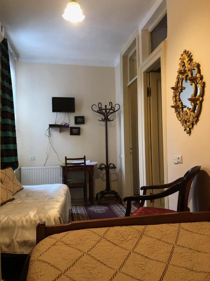 Gutsa Artists Mini-Hotel Tbilisi Eksteriør billede