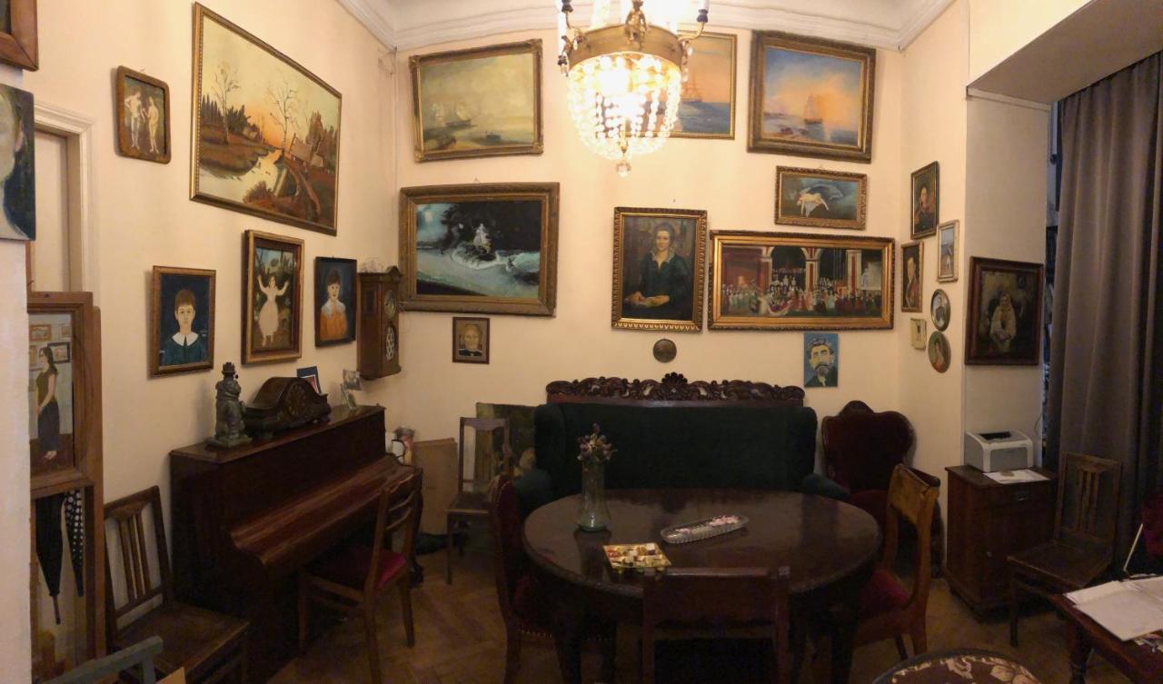 Gutsa Artists Mini-Hotel Tbilisi Eksteriør billede