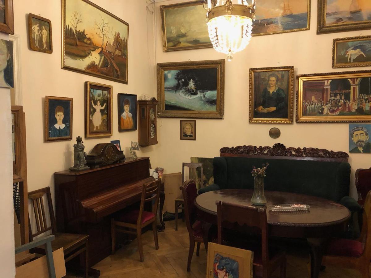 Gutsa Artists Mini-Hotel Tbilisi Eksteriør billede