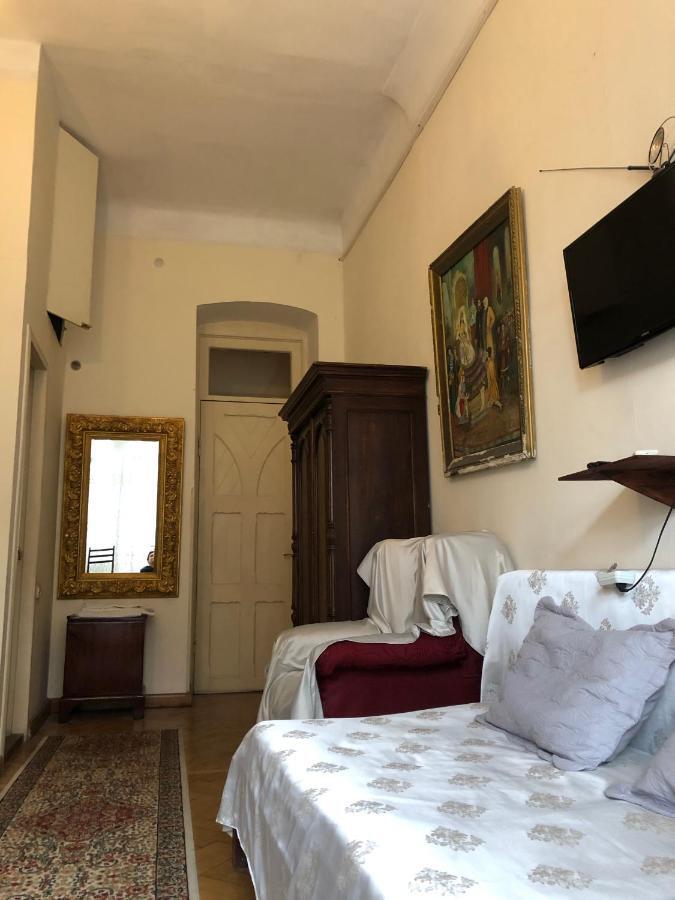 Gutsa Artists Mini-Hotel Tbilisi Eksteriør billede