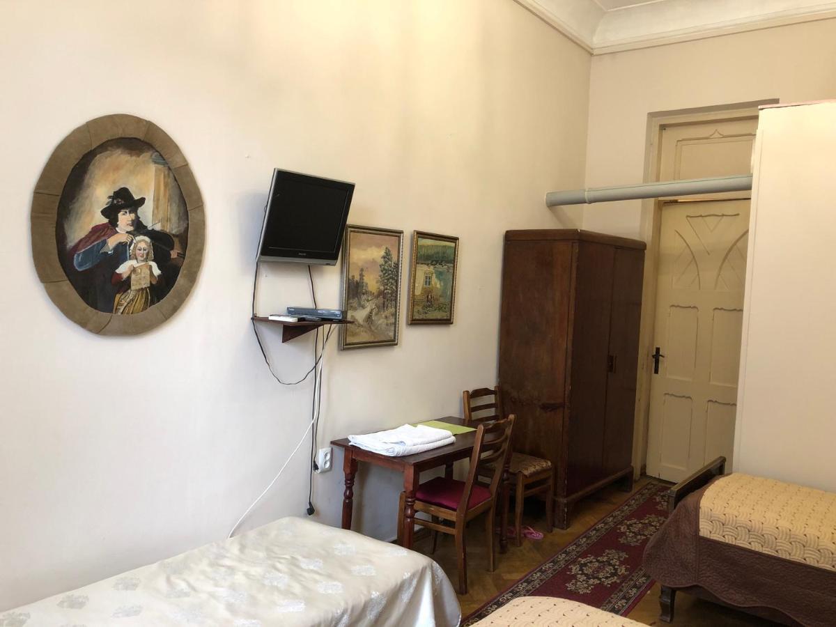 Gutsa Artists Mini-Hotel Tbilisi Eksteriør billede