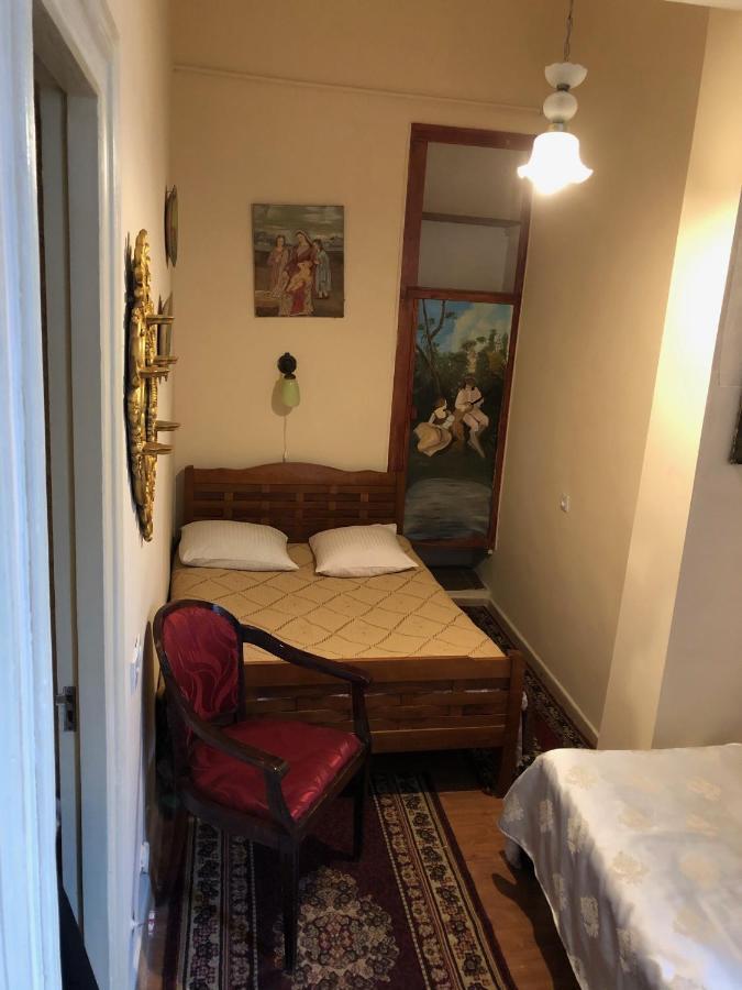 Gutsa Artists Mini-Hotel Tbilisi Eksteriør billede